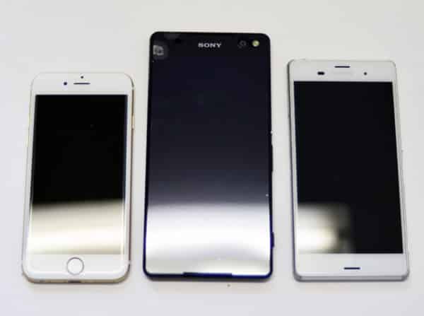 左：iPhone6s 中央：Sony Xperia C5 Ultra 右：Xperia Z3
