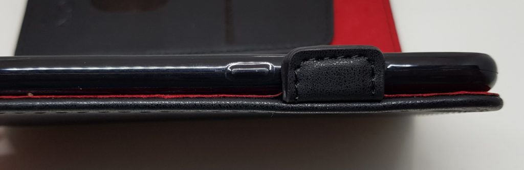 カードポケット付きお洒落なレザーケース!FINON【クラシックリッチレザーモデル】をレビュー! カードポケット付きお洒落なレザーケース!FINON【クラシックリッチレザーモデル】をレビュー!