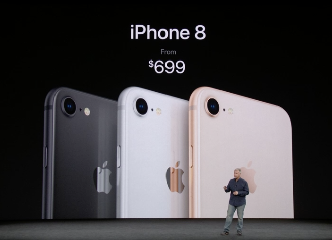 アップル新製品発表会「Apple Special Event」まとめ!iPhone 8/ iPhone 8 Plusを正式発表! アップル新製品発表会「Apple Special Event」まとめ!iPhone 8/ iPhone 8 Plusを正式発表!