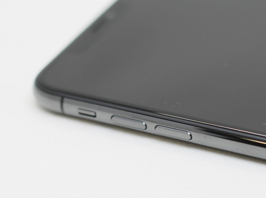 iPhoneXSMaxのボタン