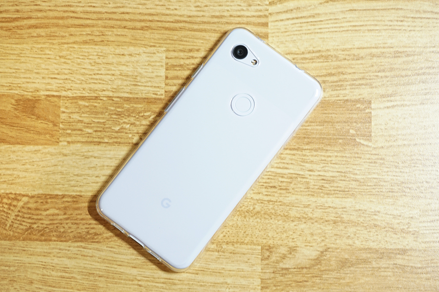 LASTEのGoogle Pixel 3a XL用ケースを装着してみた写真