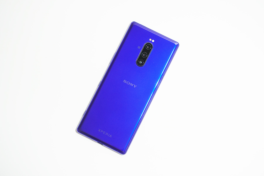 Xperia 1のパープル