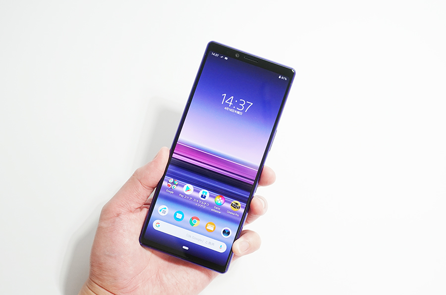 Xperia1の特徴の1つは超縦長ディスプレイ