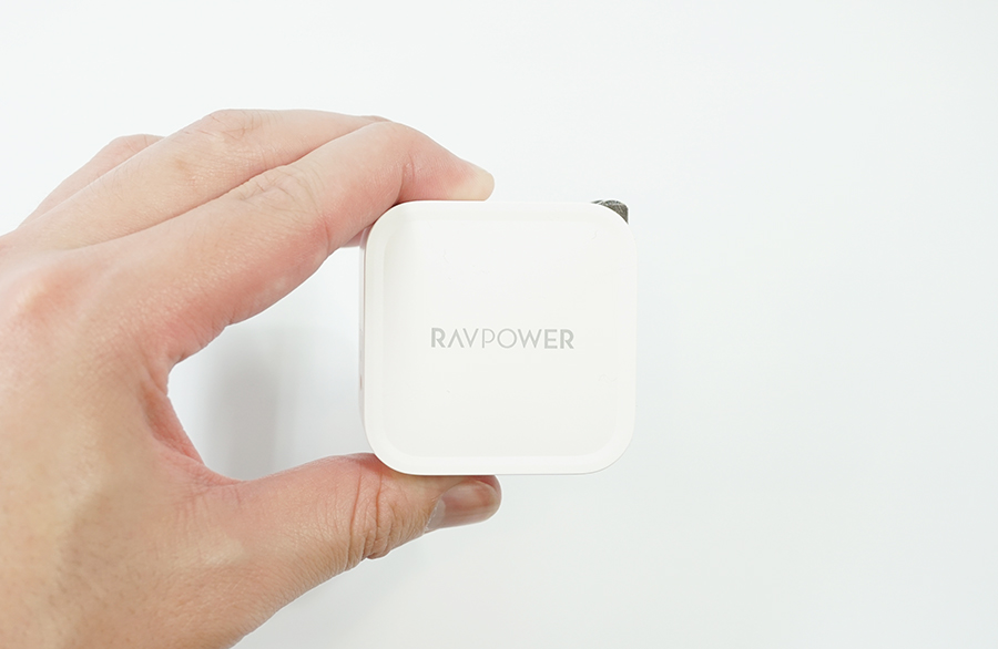 RAVPower 61W USB-C急速充電器RP-PC112の外観