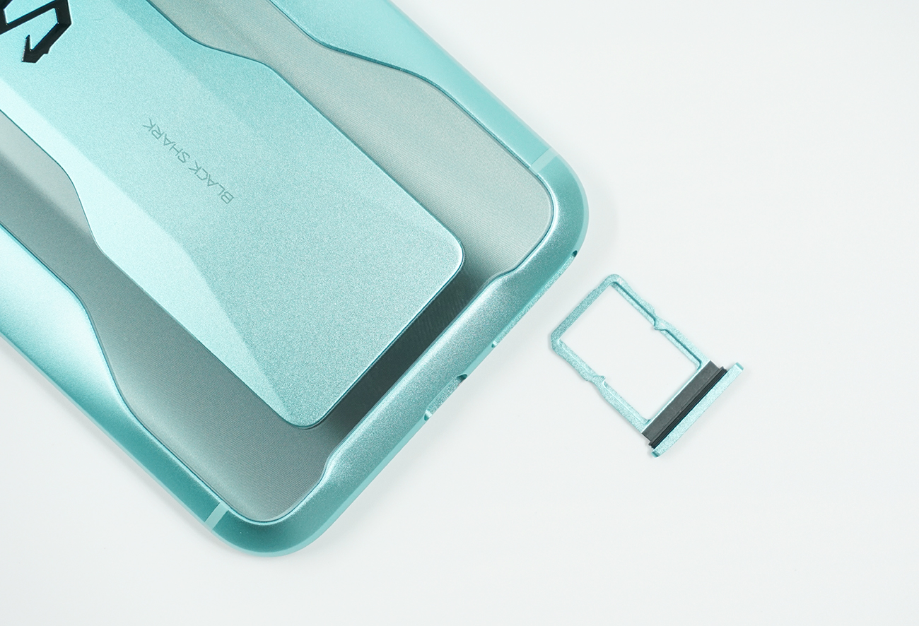 SDカードは非対応