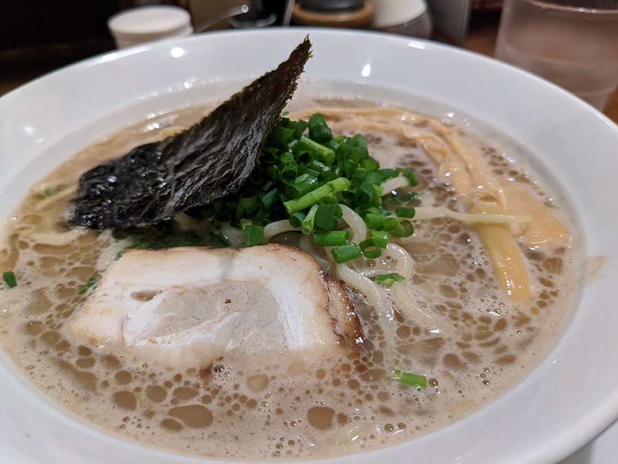 Google Pixel 4のカメラで撮影したラーメン