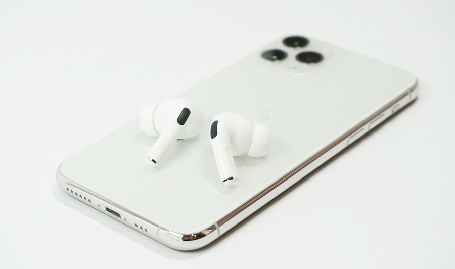 AirPods ProとiPhone 11 Pro