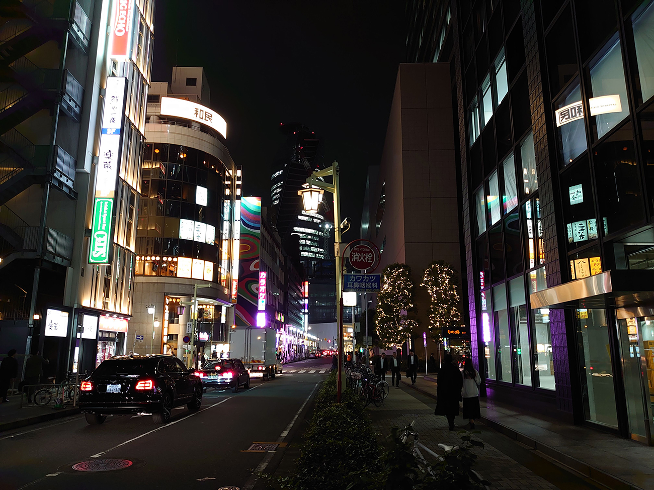 Xperia 5のカメラで撮影した名駅夜景3