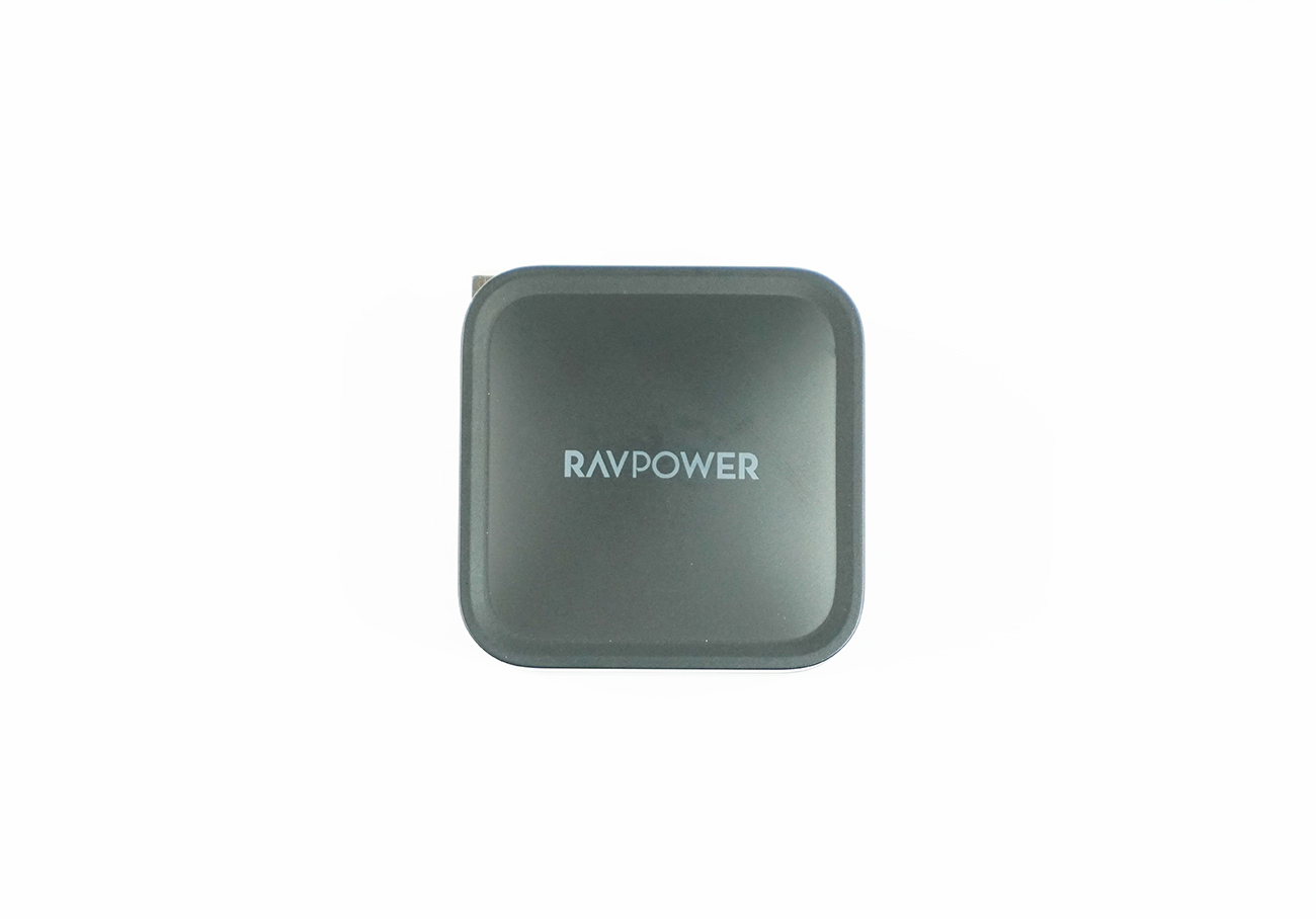 RAVPower 65W RP-PC133前面