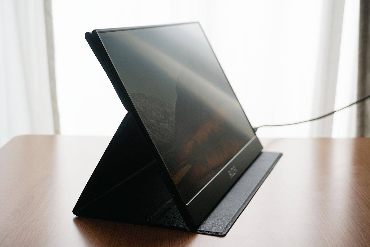 AUZAI ME16 モバイルモニター レビュー｜使って感じたメリット 