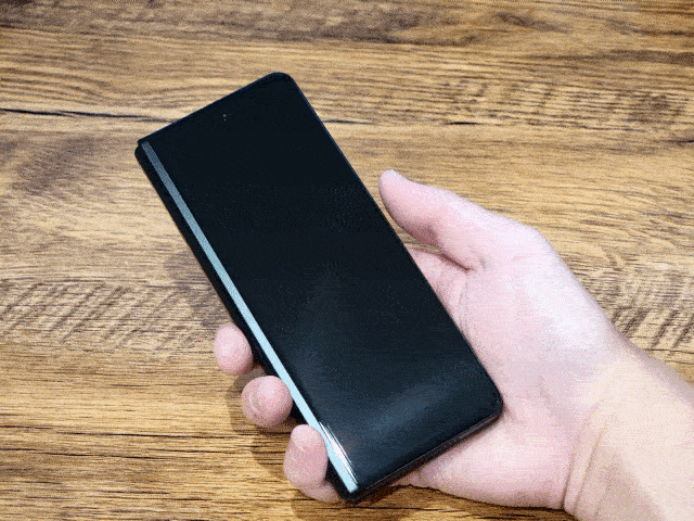 Galaxy Z Fold3 5Gの指紋認証テスト