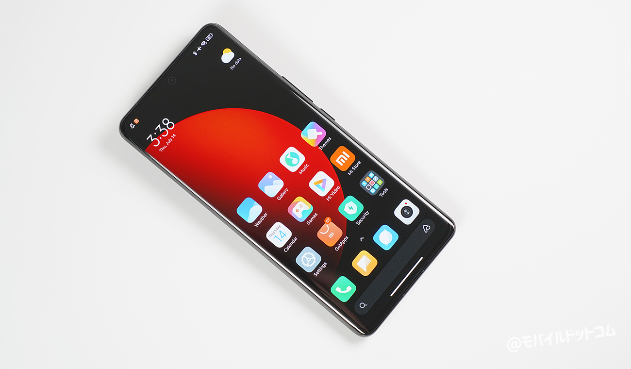 Xiaomi 12S Ultraの前面デザイン
