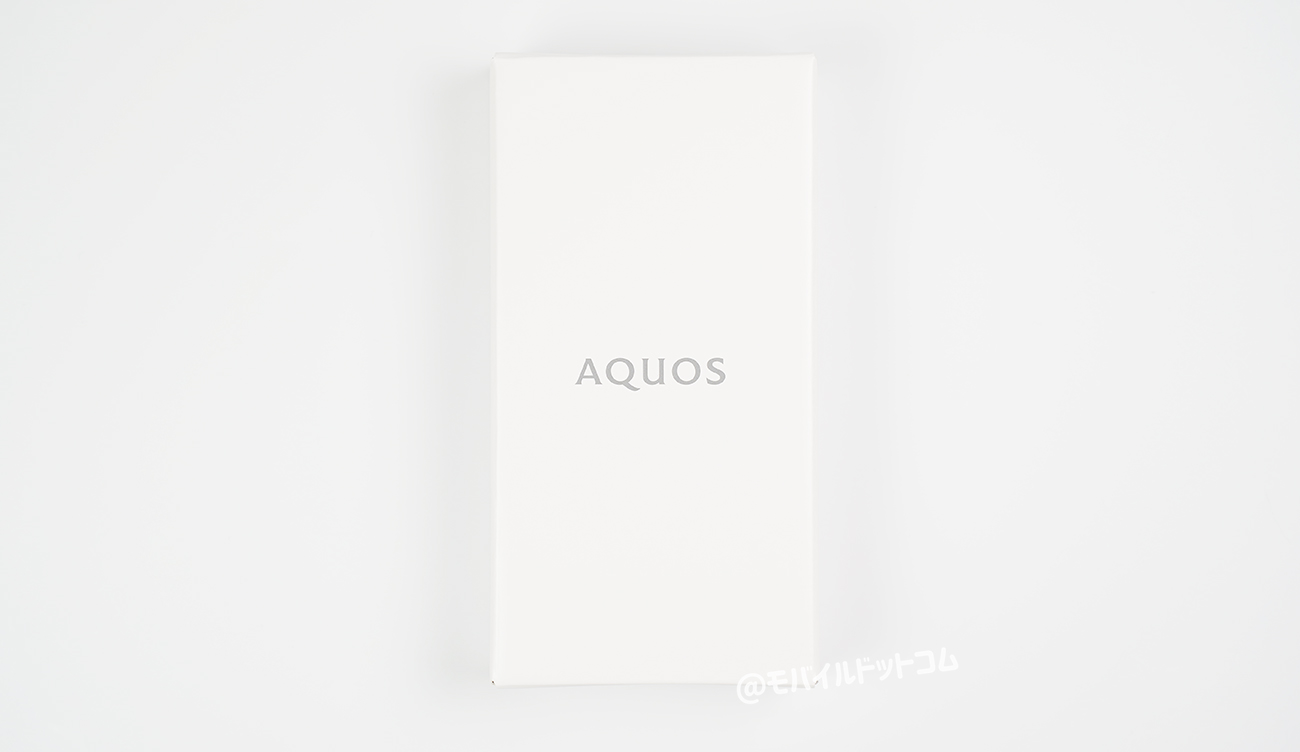 AQUOS sense7 plusのパッケージ